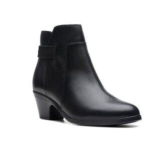 Clarks Women's Boots Emily 2 Belle Leather Black Leather Bootie Size 5.5 M